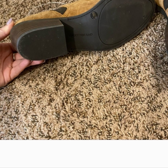 Lucky Brand Fallo Bootie - Picture 2 of 3